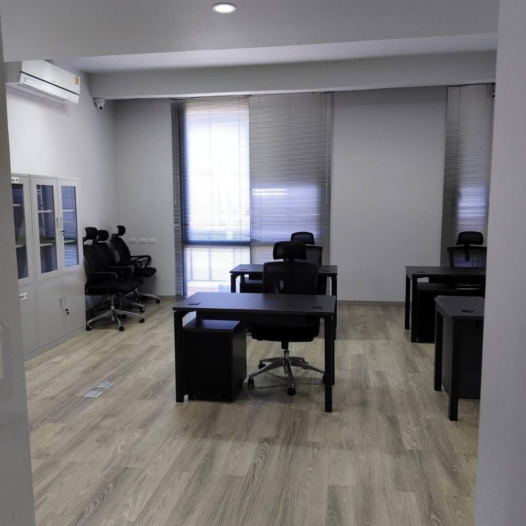 The Pride  Sukhumvit 77 Home office
